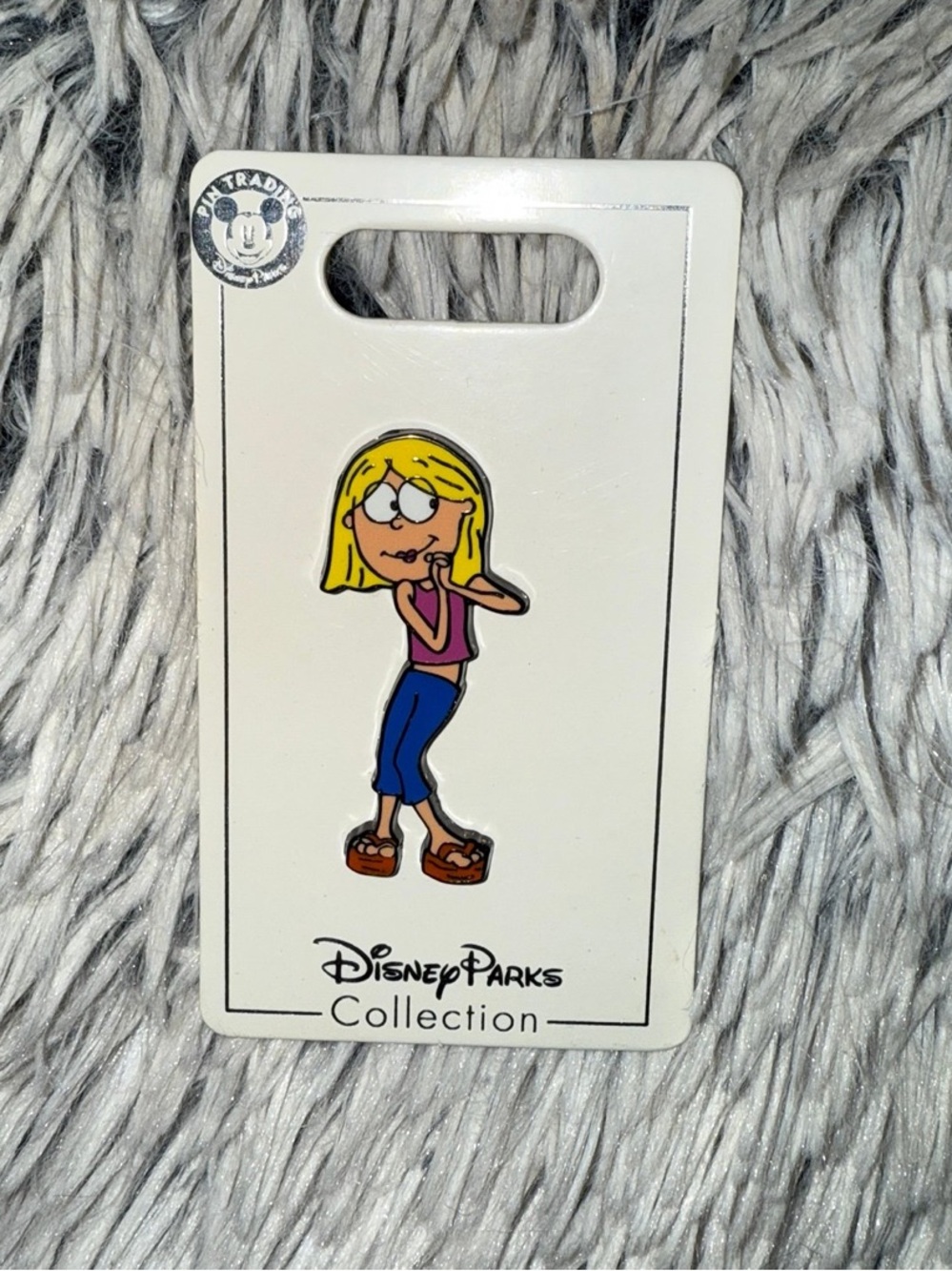 RARE Disney Parks Collection Pin - Lizzie McGuire NWT